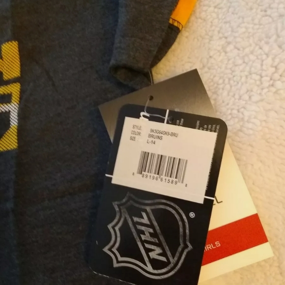 Girl’s NHL Boston Bruins Short Sleeve T-Shirt Tee Size L (14) NWT. Fan Team Cute - Picture 4 of 7